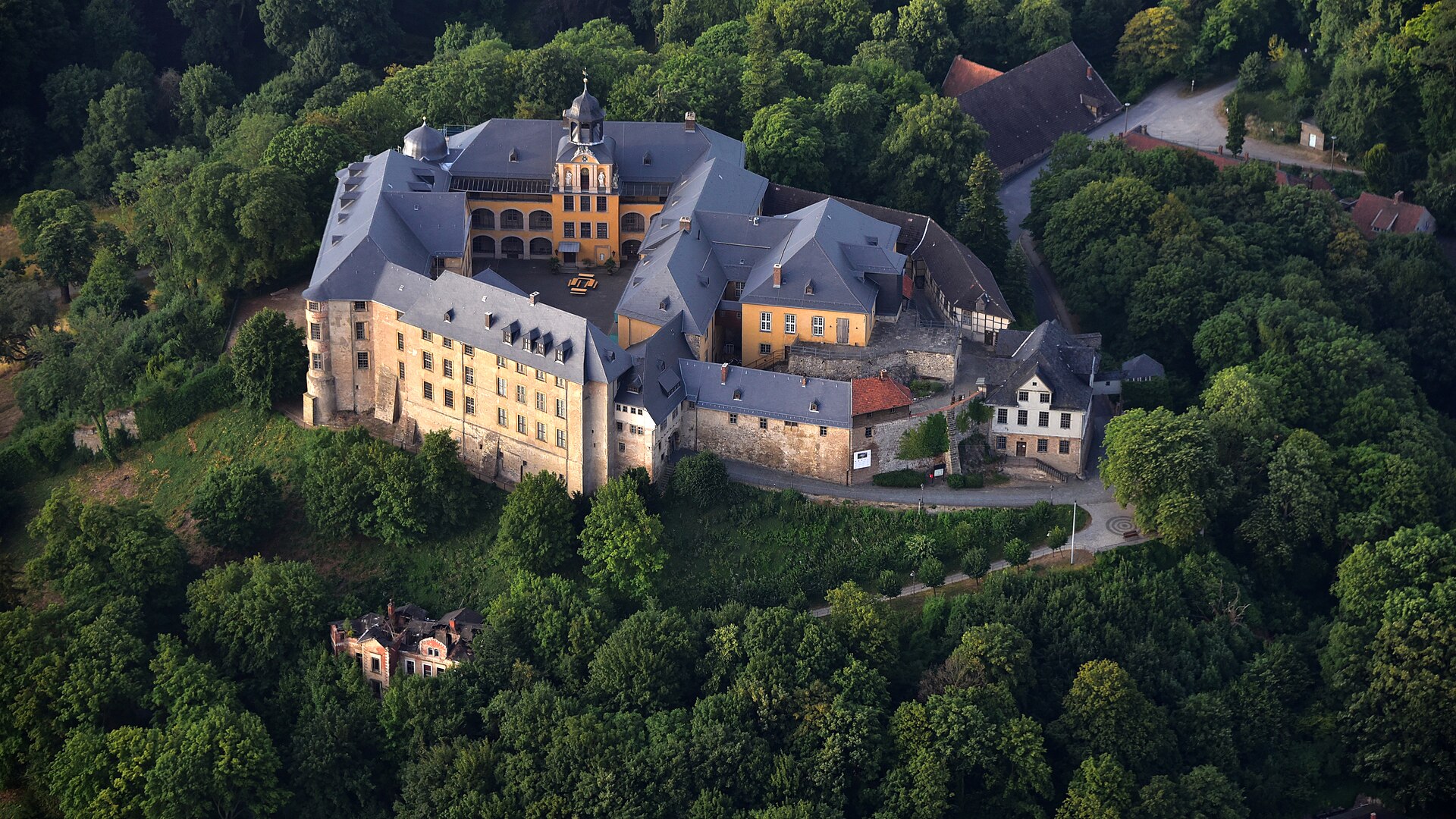 Schloss Blankenburg