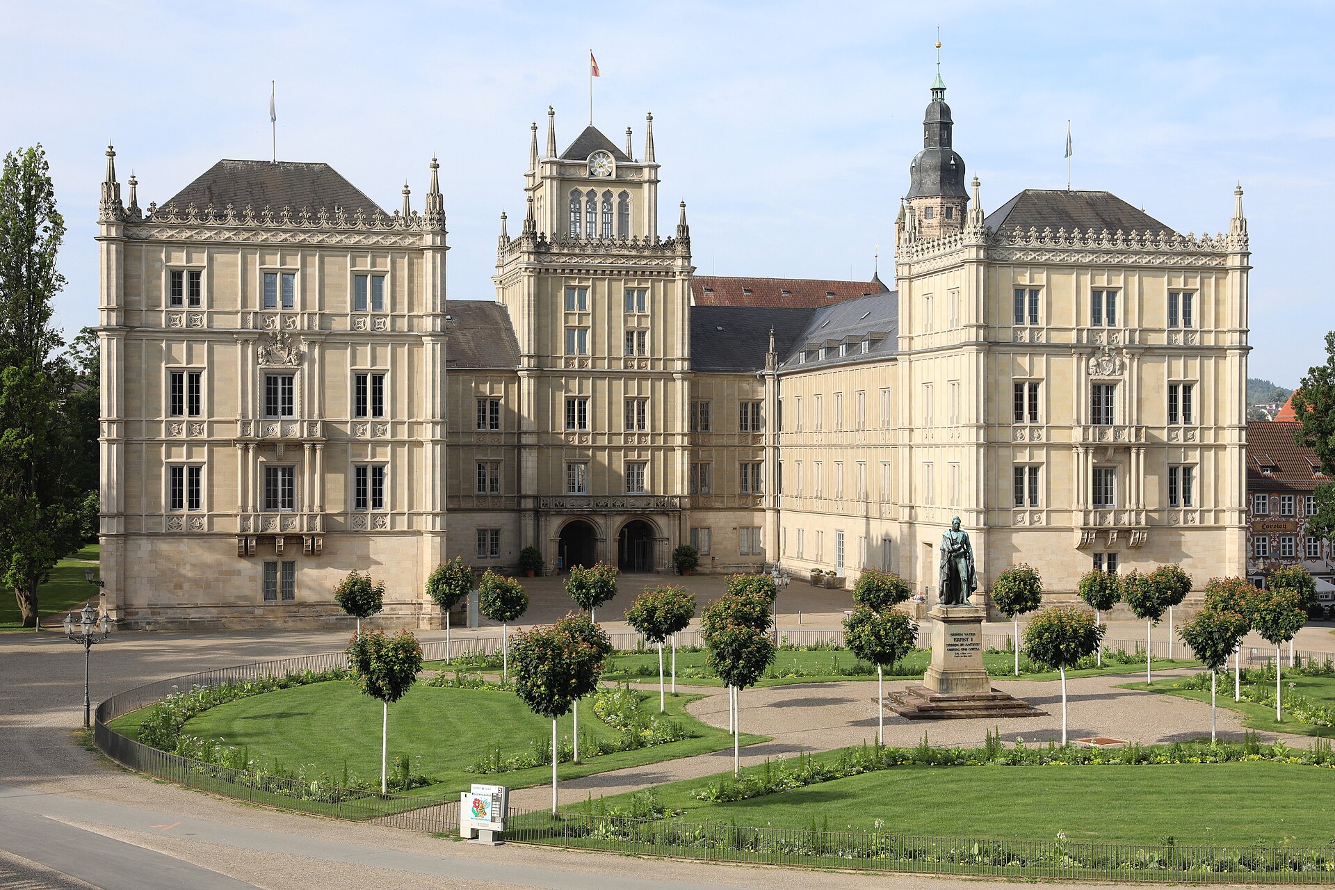 Schloss Ehrenburg