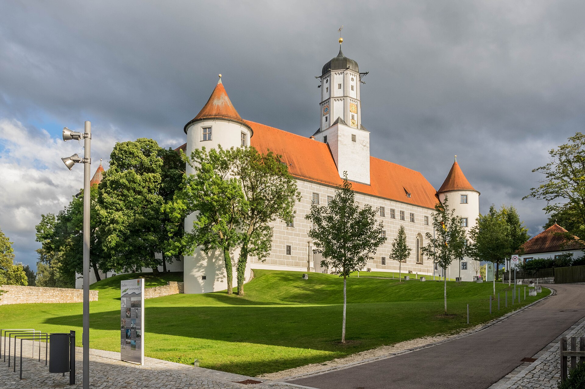 Schloss Höchstädt