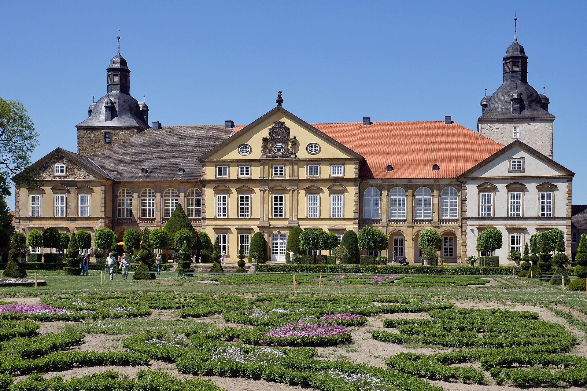 Schloss Hundisburg